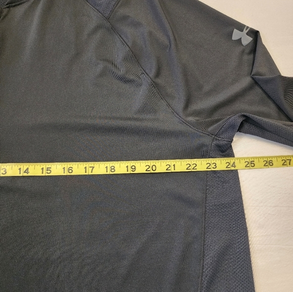 Under Armour Men's Black Long Sleeve Quarter-Zip Front Shirt Side Vents, sz 2XL - Picture 4 of 14